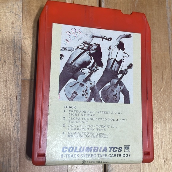 Vintage 8 tracks including black sabbath and carrying case - Picture 8 of 10